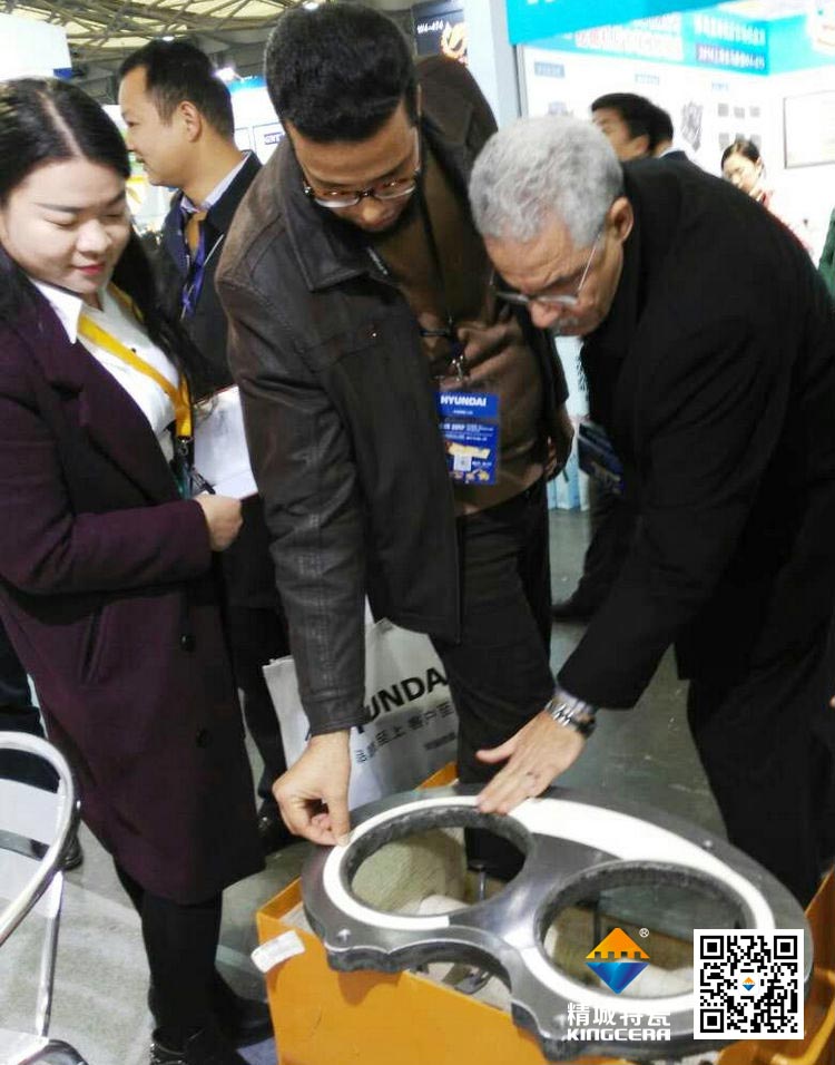 维多利亚老品牌vic上海宝马展