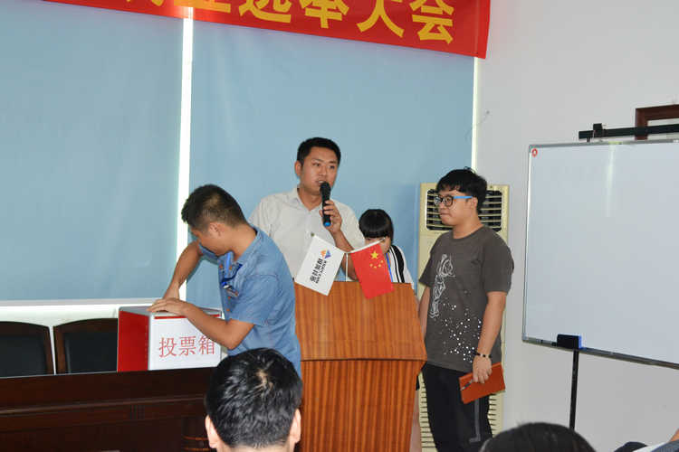 维多利亚老品牌vic(集团)官方网站