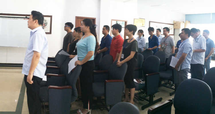 维多利亚老品牌vic(集团)官方网站