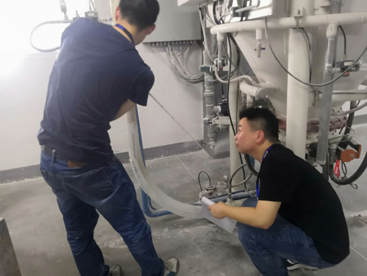 维多利亚老品牌vic(集团)官方网站